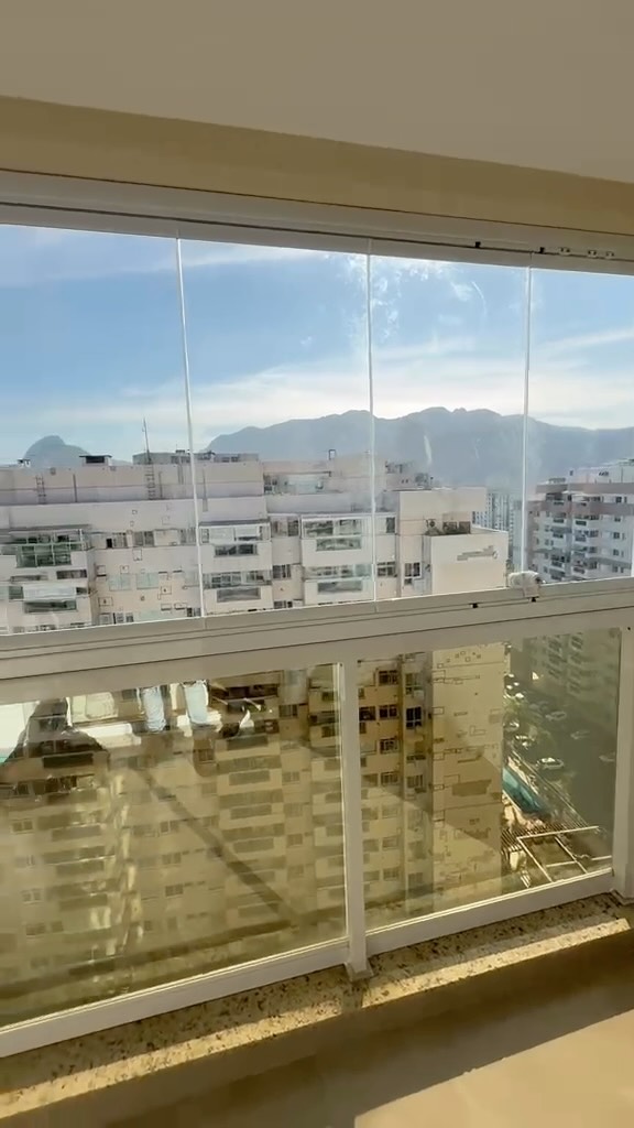 Projeto realizado pela RL Vidraçaria